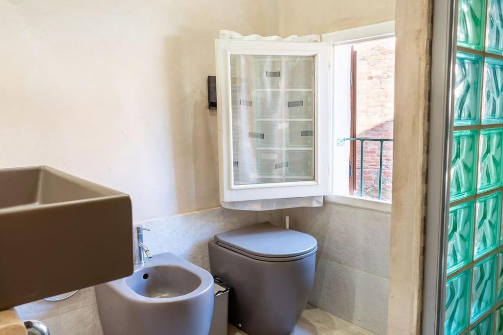 בטולה Casa Vacanze L'Angolo Fiorito מראה חיצוני תמונה