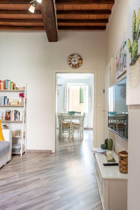 בטולה Casa Vacanze L'Angolo Fiorito מראה חיצוני תמונה