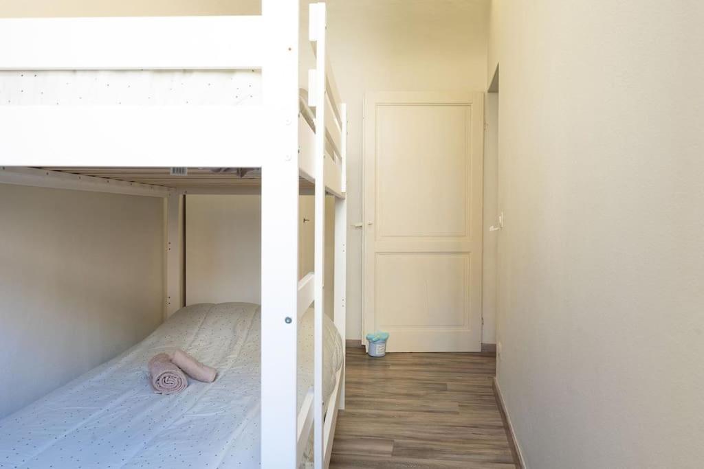 בטולה Casa Vacanze L'Angolo Fiorito מראה חיצוני תמונה